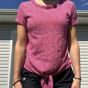 Tie-in-the-front T shirt